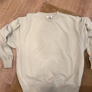 Women's Classic Cream Crew Neck Sweater